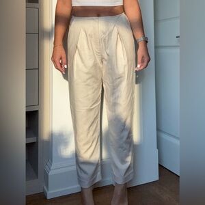 Trina Turk Woman’s Capri trousers